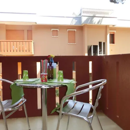 Modern Flat With Terrace For 4 Guests - Beahost Apartament *