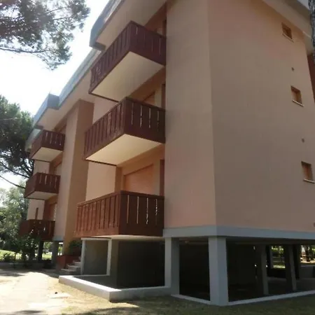 Modern Flat With Terrace For 4 Guests - Beahost Apartamento Bibione